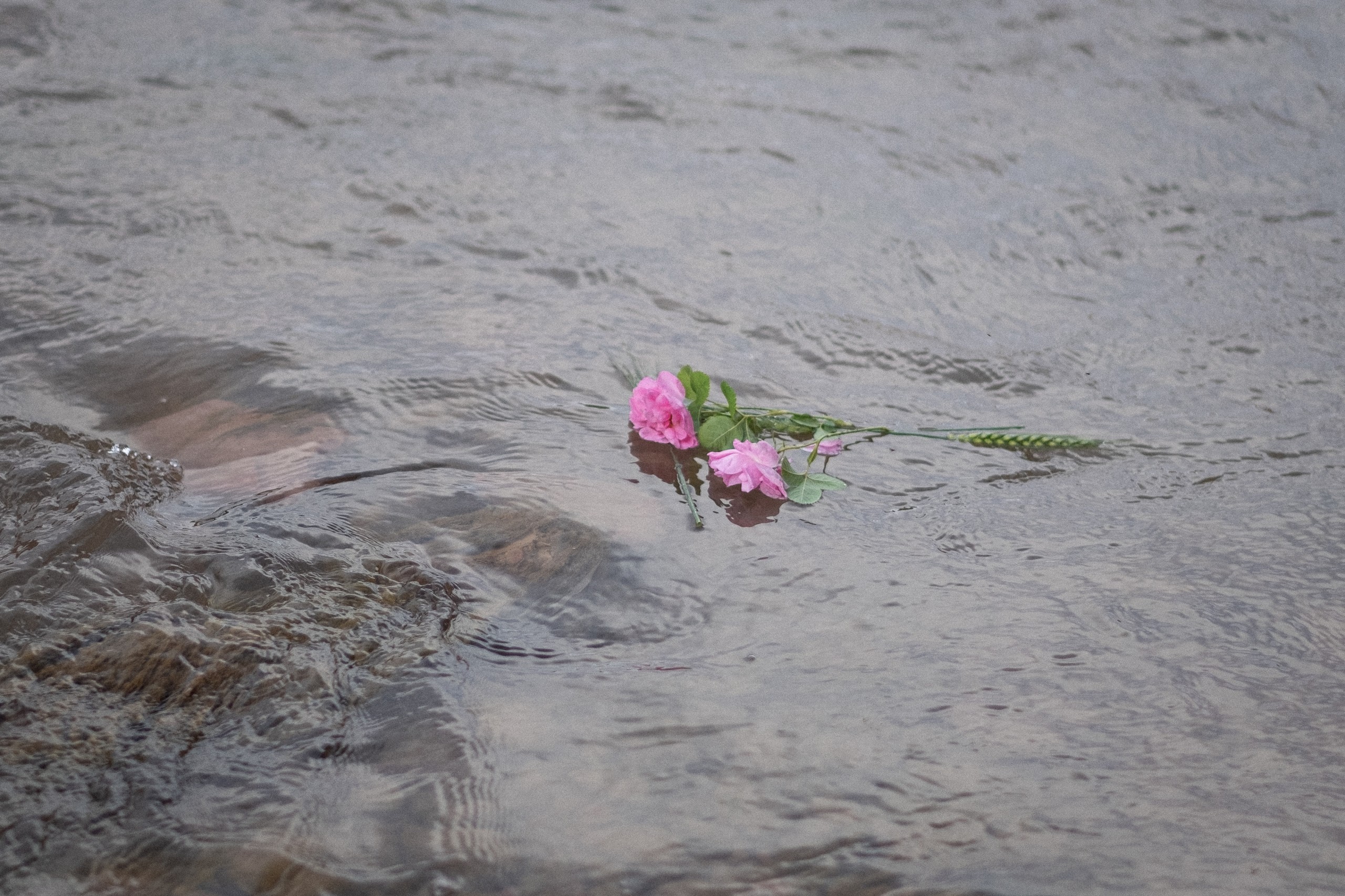 4.4Houda skirt and sameen top