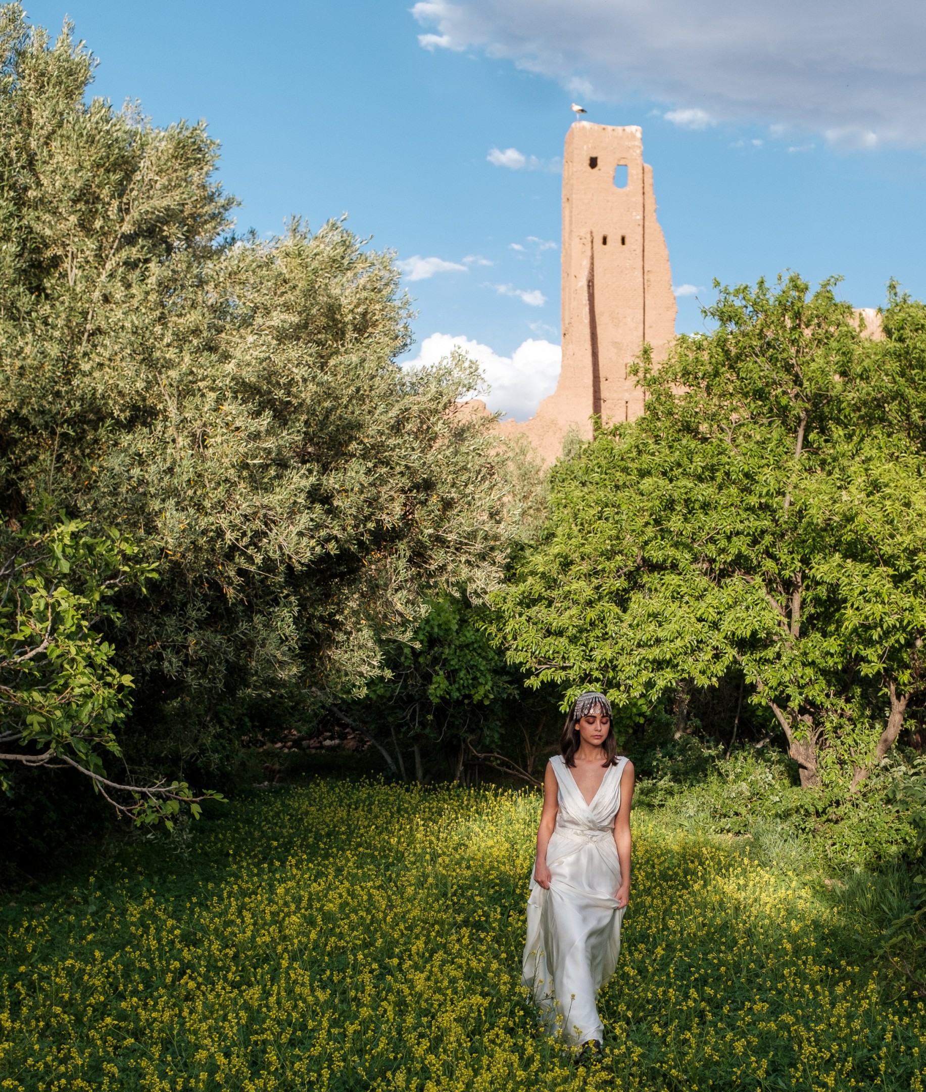 8.6Laila Dress Yousra headpiece