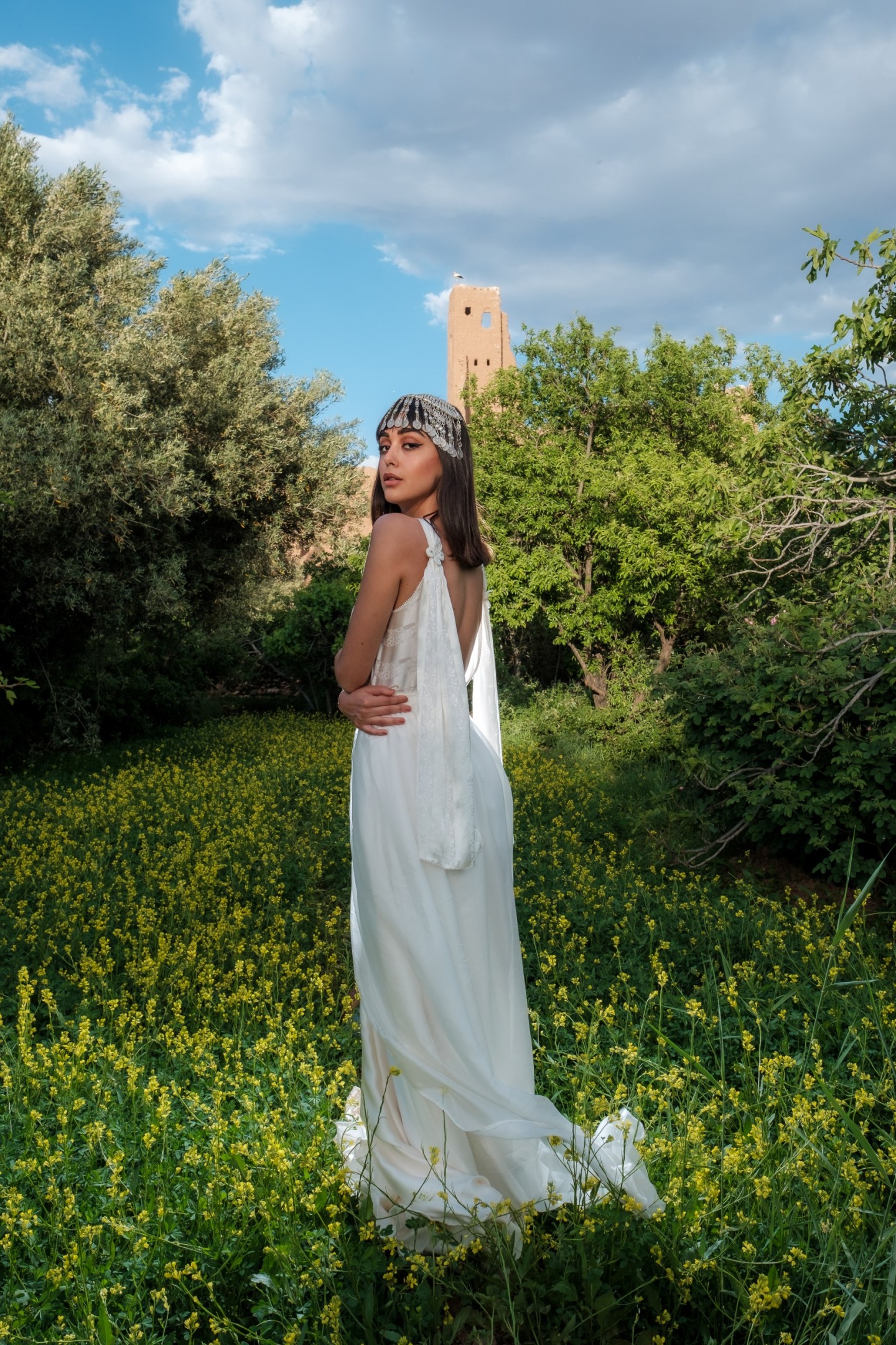 8.8Laila Dress Yousra headpiece